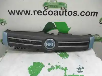Second-hand car spare part front grille for fiat panda (169) 1.3 16v jtd dynamic oem iam references 735353899