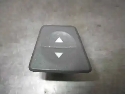 Pezzo di ricambio per auto di seconda mano INTERRUTTORE ALZACRISTALLI ANTERIORE SINISTRO per FIAT PANDA (169)  Riferimenti OEM IAM 28767  
