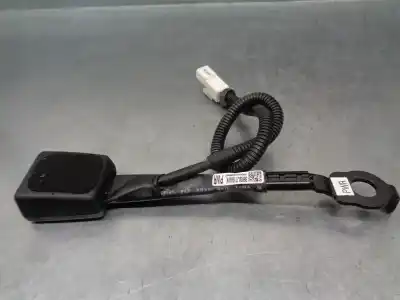 Автозапчасти б/у крюк для пояса за kia xceed 1.4 tgdi cat ссылки oem iam 88830j1700  2 pin