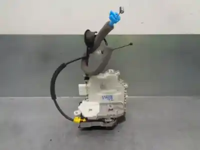 Автозапчастина б/у замок дверей заднього лівого для audi a1 (8xk) adrenalin посилання на oem iam 8x0839015e  