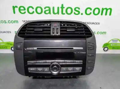 Second-hand car spare part audio system / radio cd for fiat bravo (198) 1.6 16v active multijet (77kw) oem iam references 735451941