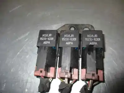 Second-hand car spare part relay for kia rio ii (jb) 1.5 crdi oem iam references 952301g301