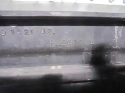 Peça sobressalente para automóvel em segunda mão farol / farolim direito por land rover range rover (lp) hse (165kw) referências oem iam awr2011  