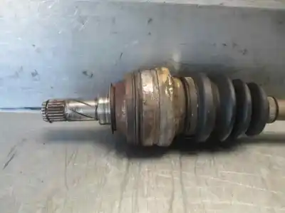 Peça sobressalente para automóvel em segunda mão transmissão dianteira esquerda por opel kadett e 1.6 referências oem iam 374064  