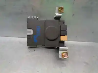 Pezzo di ricambio per auto di seconda mano MODULO ELETTRONICO per AUDI A3 (8P)  Riferimenti OEM IAM 8P3035225  