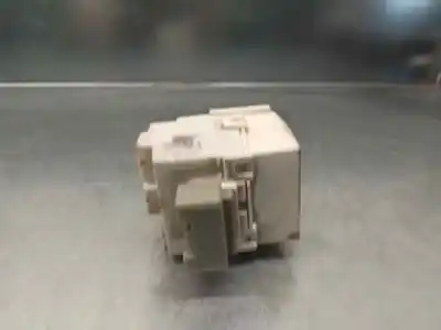 Second-hand car spare part relay for smart forfour 1.3 cat oem iam references a4545450028  mn108928