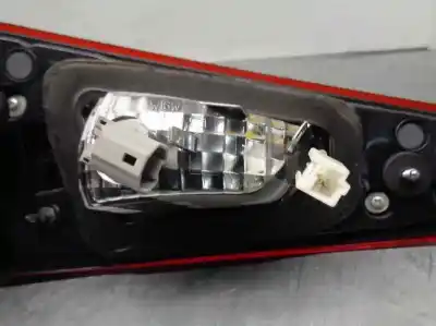 Автозапчасти б/у правый задний фонарь за mazda 3 (bm, bn) 2.0 ссылки oem iam bkb2513f0  