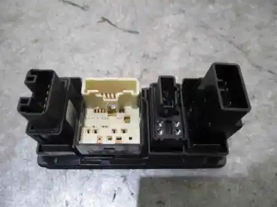 Second-hand car spare part rearview side mirror switch for toyota corolla (e12) 1.6 16v oem iam references 183574  