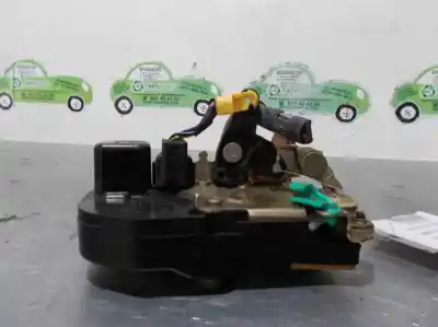 Second-hand car spare part front right door lock for chrysler 300 c 3.5 oem iam references 4589072aa