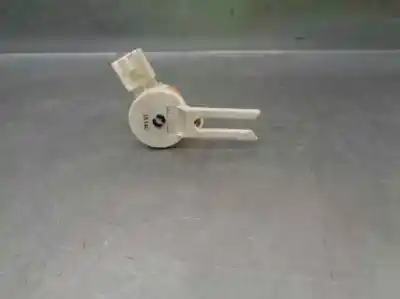 Peça sobressalente para automóvel em segunda mão sensor por opel astra j (p10) 1.7 cdti (68) referências oem iam 15192340