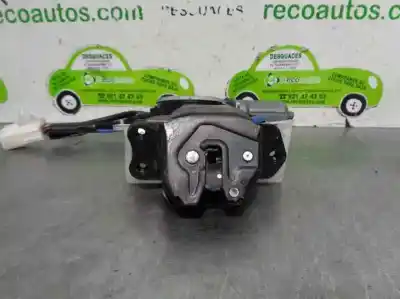 Автозапчасти б/у замок багажника/ворот за lexus rx 300 (mcu35) 3.0 v6 cat ссылки oem iam 6935048050  