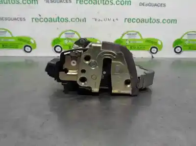 Автозапчастина б/у замок дверей заднього лівого для lexus rx 300 (mcu35) 3.0 v6 cat посилання на oem iam 6906033111  
