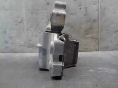 Автозапчасти б/у левая опора двигателя за volkswagen passat b6 variant (3c5) 2.0 tdi ссылки oem iam 3c0199555aa  