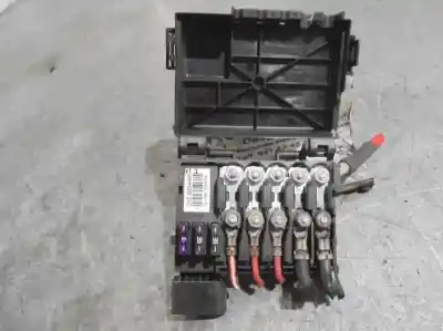 Peça sobressalente para automóvel em segunda mão caixa de fusíveis e relés por toyota corolla (_e12_) 2.0 d-4d (cde120r_ cde120l_) referências oem iam 2020684491