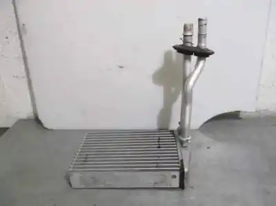 Pezzo di ricambio per auto di seconda mano RADIATORE RISCALDAMENTO/ARIA CONDIZIONATA per PEUGEOT 107  Riferimenti OEM IAM   665426A