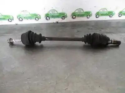 Pezzo di ricambio per auto di seconda mano trasmissione anteriore sinistra per peugeot 107 1.0 cat (384f) riferimenti oem iam 