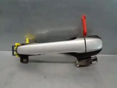 Peça sobressalente para automóvel em segunda mão puxador exterior traseiro direito por toyota verso (_r2_) 2.0 d-4d (aur20_) referências oem iam 6921105918