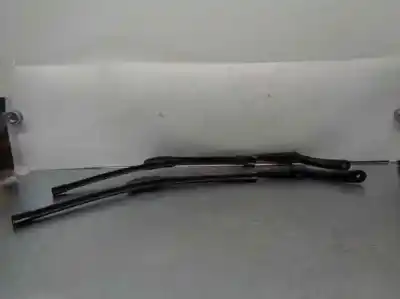 Автозапчастина б/у передній правий річок склоочисника для dacia duster (hm_) 1.2 tce 125 4x4 (hmma) посилання на oem iam 288811609r  288867565r Автозапчастина б/у передній правий річок склоочисника для dacia duster (hm_) 1.2 tce 125 4x4 (hmma) посилання на oem iam 288811609r  288867565r