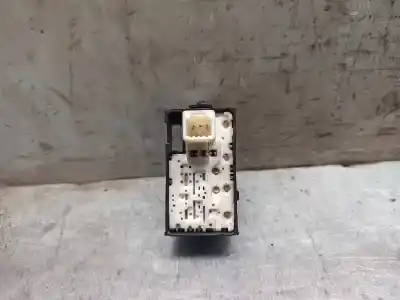 Автозапчасти б/у управление задними левыми стеклами за toyota prius (nhw30) 1.8 16v cat ссылки oem iam 7427247060  