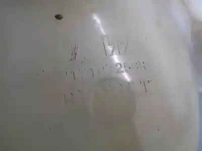 Peça sobressalente para automóvel em segunda mão depósito de expansão por dacia duster (hm_) 1.2 tce 125 4x4 (hmma) referências oem iam 217107259r  