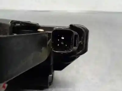 Автозапчастина б/у замок передніх дверей лівий для ssangyong rodius 2.7 turbodiesel cat посилання на oem iam 7121021021  