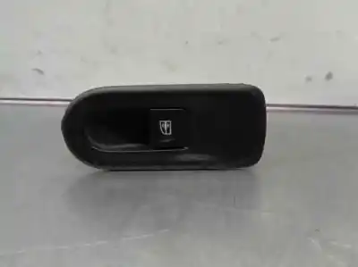 Second-hand car spare part rear left power window switch for dacia duster (hm_) 1.2 tce 125 4x4 (hmma) oem iam references 8200467793
