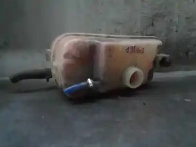 Peça sobressalente para automóvel em segunda mão depósito de expansão por citroen berlingo 1.4 referências oem iam 
