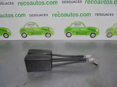 Peça sobressalente para automóvel em segunda mão CHICOTE / ENCAIXE CINTO SEGURANÇA por SEAT LEON (1M1)  Referências OEM IAM 1C0857488A  