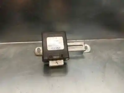 Peça sobressalente para automóvel em segunda mão módulo eletrônico por kia carnival 2.9 crdi vgt active referências oem iam 577904d000