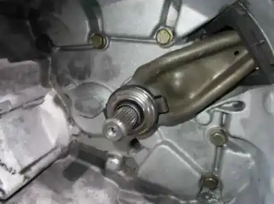 Pièce détachée automobile d'occasion boîte de vitesses pour renault 9 1.8 références oem iam jb3026  c031114