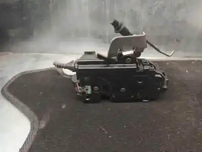 Автозапчасти б/у замок задней левой двери за audi a4 b6 avant (8e5) 2.5 tdi ссылки oem iam 8e0839015c  