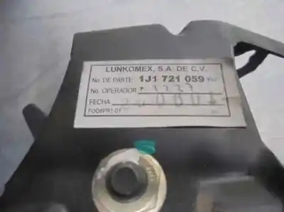 Автозапчасти б/у педаль сцепления за volkswagen new beetle (9c1/1c1) 1.9 tdi ссылки oem iam 1j1721059   Автозапчасти б/у педаль сцепления за volkswagen new beetle (9c1/1c1) 1.9 tdi ссылки oem iam 1j1721059