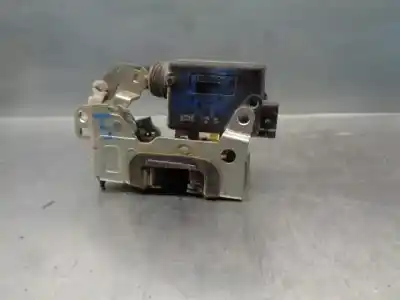 Peça sobressalente para automóvel em segunda mão fechadura da porta traseira esquerda por dacia duster 1.5 dci diesel fap cat referências oem iam 825030283r  