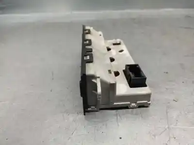 Peça sobressalente para automóvel em segunda mão display gps / multimídia por citroen c3 1.4 hdi exclusive referências oem iam 9647409477  216694657