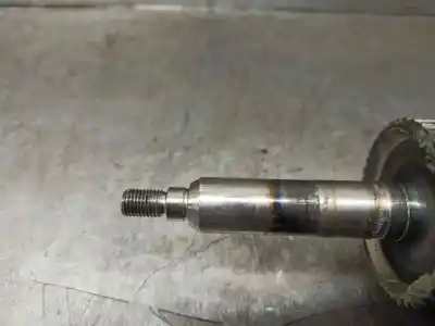 Peça sobressalente para automóvel em segunda mão transmissão dianteira esquerda por ssangyong actyon 2.0 td cat referências oem iam 4130009001  
