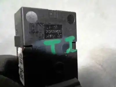 Peça sobressalente para automóvel em segunda mão botão / interruptor elevador vidro traseiro esquerdo por chevrolet aveo 1.4 cat referências oem iam 95460076  