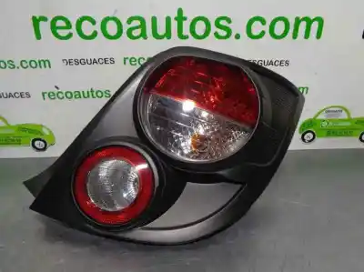 Автозапчастина б/у правий ліхтар для chevrolet aveo / kalos sedán (t250, t255) 1.4 посилання на oem iam 96830976