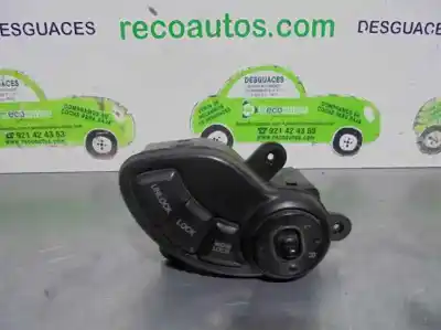 Pièce détachée automobile d'occasion COMMUTATEUR RÉTROVISEUR pour HYUNDAI SANTA FE (SM)  Références OEM IAM 9353026000  