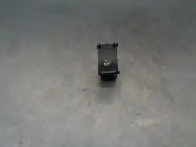 Peça sobressalente para automóvel em segunda mão BOTÃO / INTERRUPTOR ELEVADOR VIDRO TRASEIRO ESQUERDO por SEAT LEON (5F1)  Referências OEM IAM 5G0959855Q  