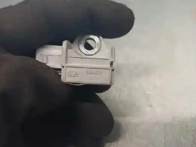 Peça sobressalente para automóvel em segunda mão sensor por hyundai i10 1.1 12v cat referências oem iam 959200x000  