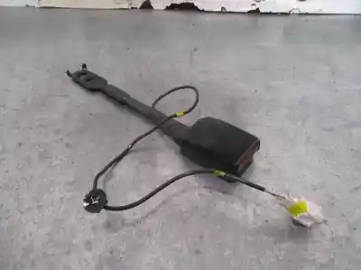 Pezzo di ricambio per auto di seconda mano gancio per cintura per peugeot 308 sw i (4e_, 4h_) 1.6 hdi riferimenti oem iam 8262356  8262356