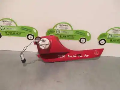 Автозапчасти б/у правый задний фонарь за ssangyong rodius ii 2.0 xdi ссылки oem iam 8390231510  