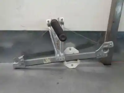 Second-hand car spare part rear left window regulator for dacia sandero 1.0 12v cat oem iam references 827217198r