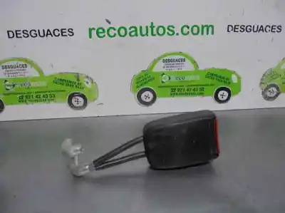 Автозапчасти б/у крюк для пояса за volkswagen passat variant (3b5) 1.8 20v turbo ссылки oem iam 3b0857740  