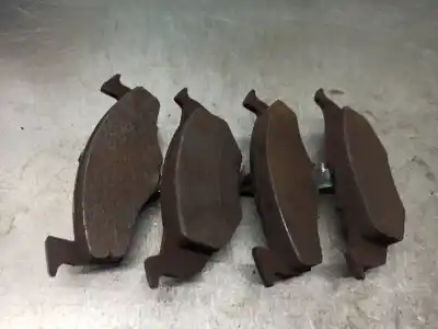 Second-hand car spare part brake pads for opel corsa b 1.0 12v cat (x 10 xe / lw3) oem iam references   