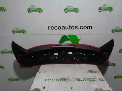 Second-hand car spare part rear spoiler for renault megane iii berlina 5 p 1.5 dci diesel fap oem iam references 960301054r  