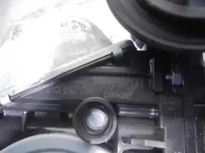 Pezzo di ricambio per auto di seconda mano alzacristalli anteriore destro per toyota prius (nhw30) executive riferimenti oem iam 8571030400  