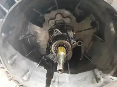 Pièce détachée automobile d'occasion boîte de vitesses pour ssangyong actyon 2.0 td cat références oem iam g3102009015 mad461000756 