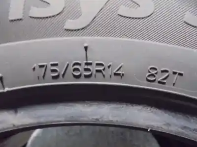 Pièce détachée automobile d'occasion pneu pour peugeot 206 berlina xs références oem iam   