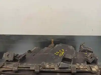 Peça sobressalente para automóvel em segunda mão farol / farolim direito por audi a8 (d2) 2.5 tdi 150 cv / 110 kw referências oem iam 4d0941004  0301047212